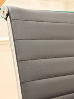 Load image into Gallery viewer, Close-Up of Black Padded Backrest on Modern Office Chair
