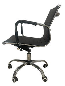 Ergo black office chair, medium, chrome base