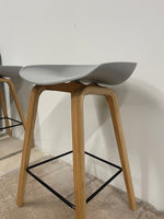 Load image into Gallery viewer, Moden Counter stool Nordic Set x 2
