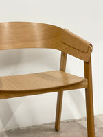 Cargar imagen en el visor de la galería, Wooden Mid-Century Solid Wood legs Dining Chair
